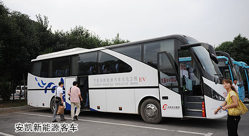 无码AV大香线蕉伊人久久