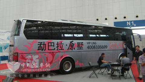 无码AV大香线蕉伊人久久