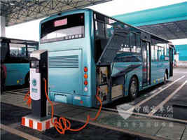 无码AV大香线蕉伊人久久