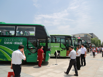 无码AV大香线蕉伊人久久