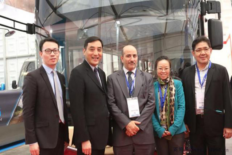 无码AV大香线蕉伊人久久