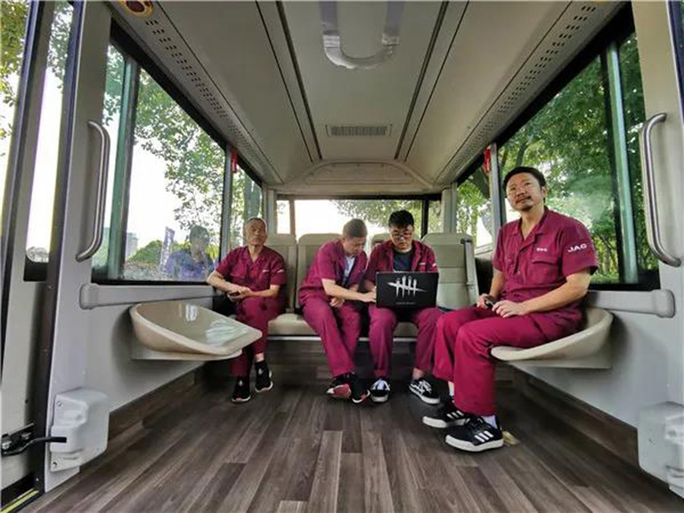 无码AV大香线蕉伊人久久