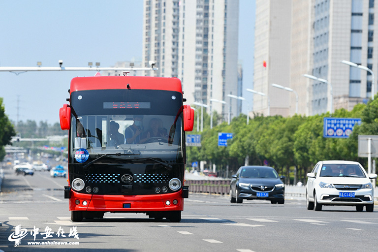 无码AV大香线蕉伊人久久