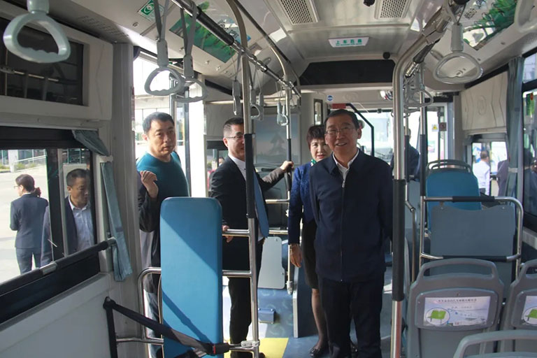 无码AV大香线蕉伊人久久