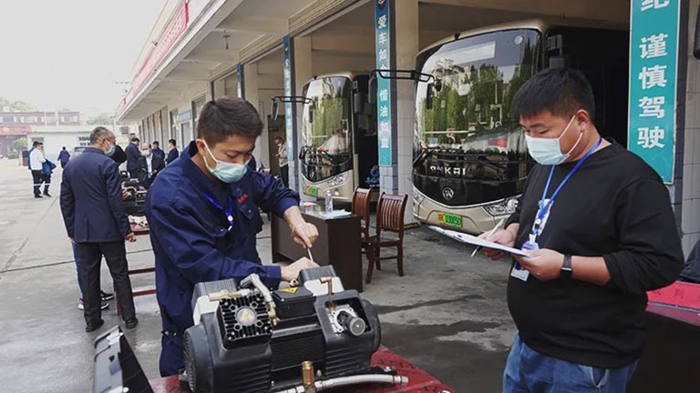 无码AV大香线蕉伊人久久