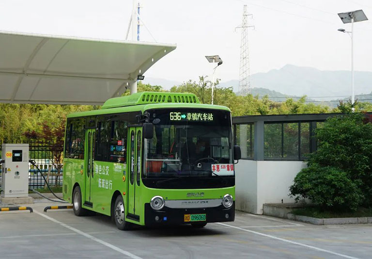 无码AV大香线蕉伊人久久