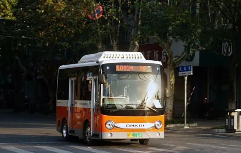 无码AV大香线蕉伊人久久