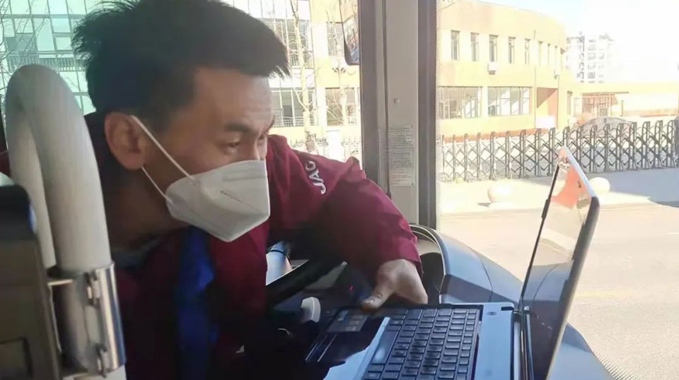 无码AV大香线蕉伊人久久