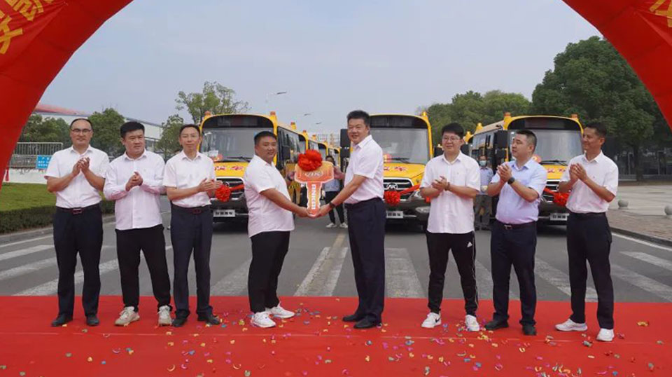 无码AV大香线蕉伊人久久