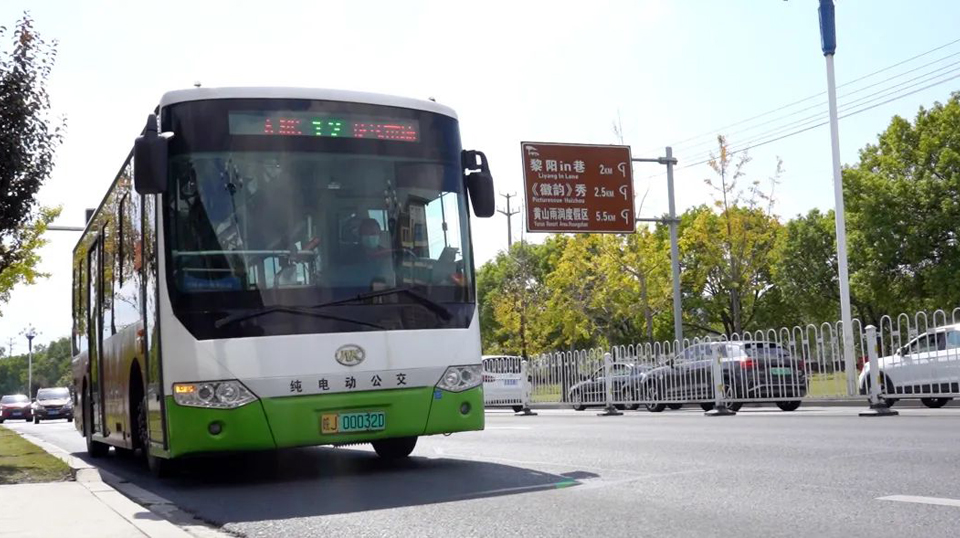 无码AV大香线蕉伊人久久