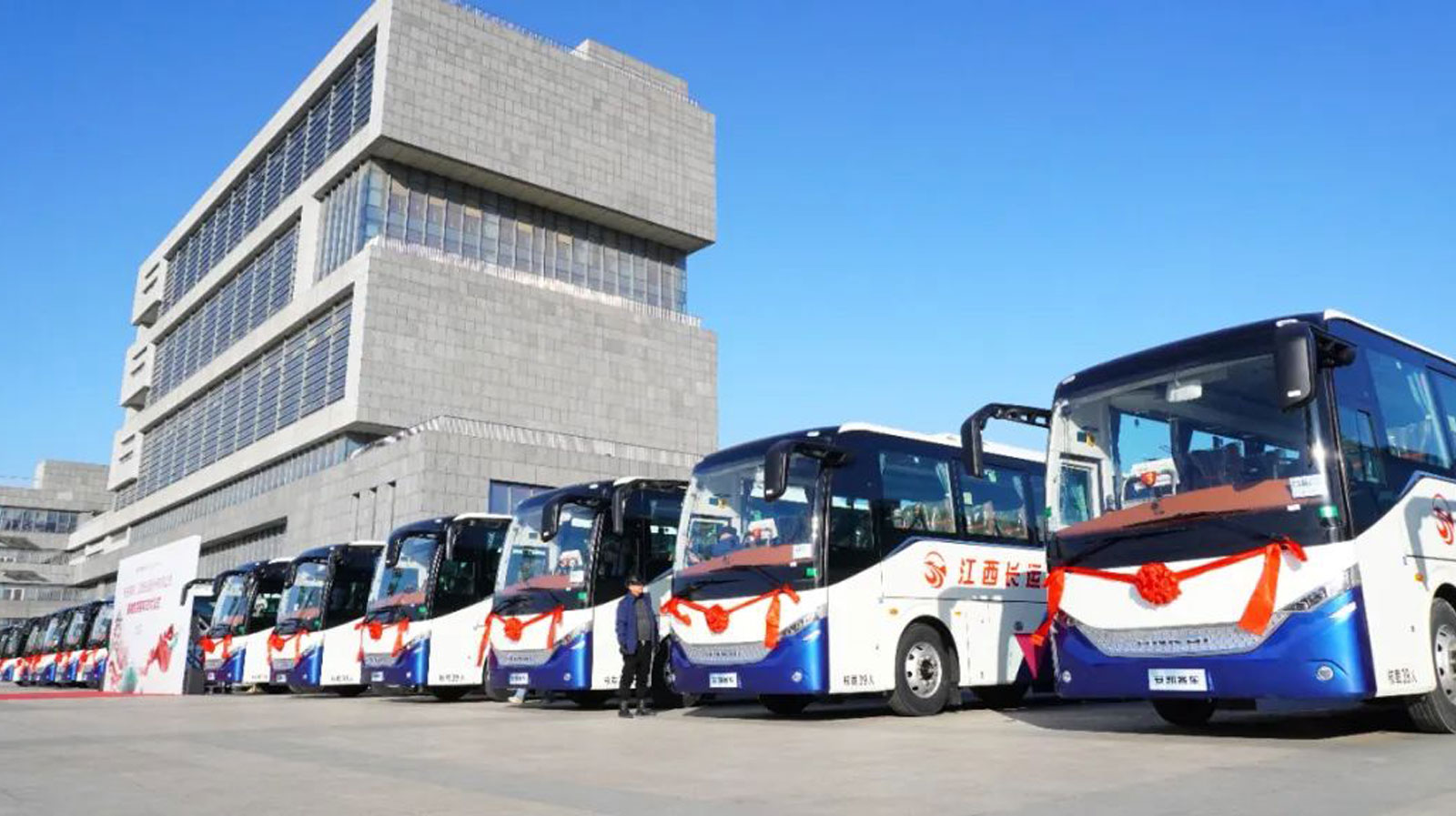 无码AV大香线蕉伊人久久