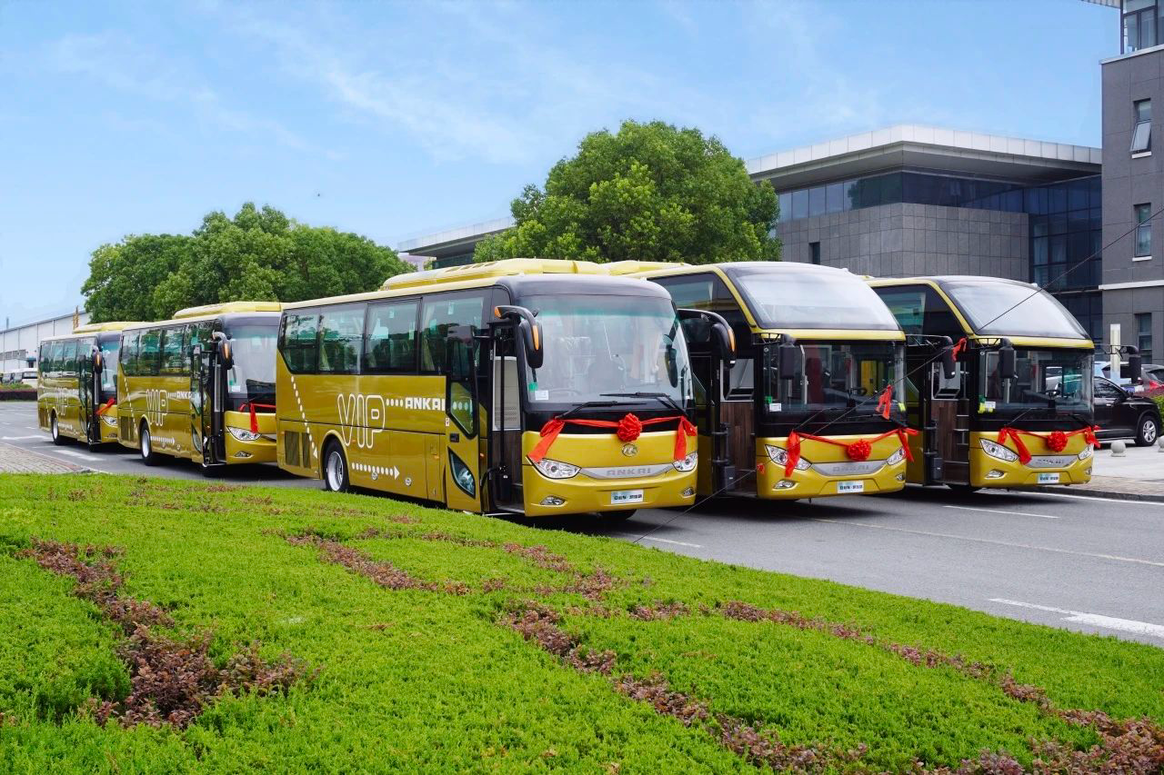 无码AV大香线蕉伊人久久