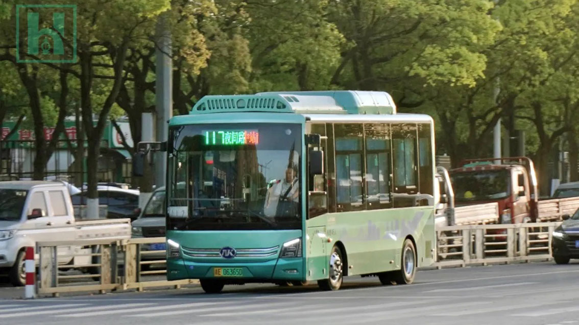 无码AV大香线蕉伊人久久