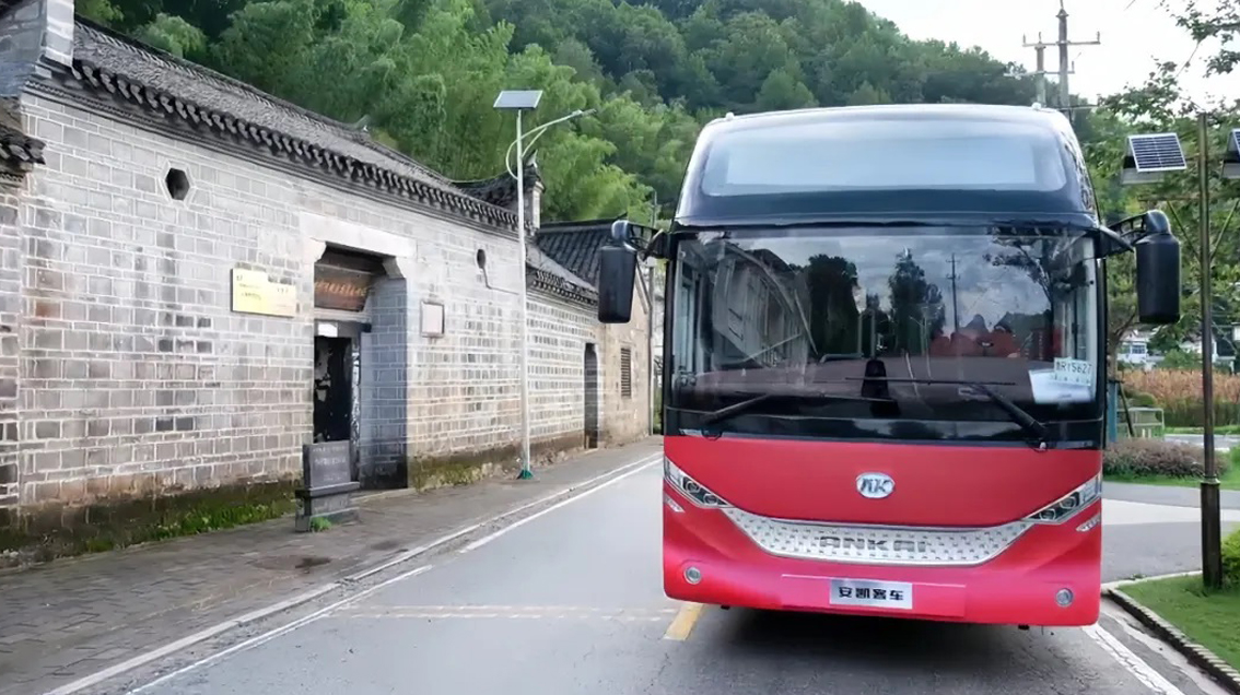 无码AV大香线蕉伊人久久